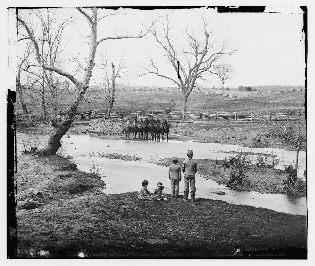 Soldiers at Sudley Ford