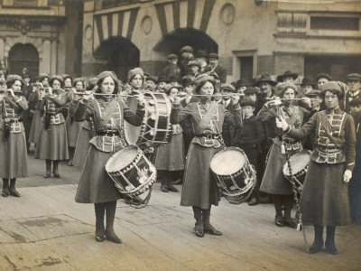 The Wspu Fife and Drum Band with Mary Leigh as the Drum-Major